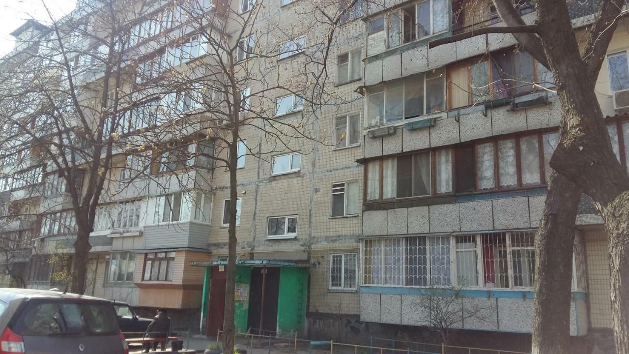 1К Квартира Оболонь- М.Минская И Героев Днепра Kiev Extérieur photo